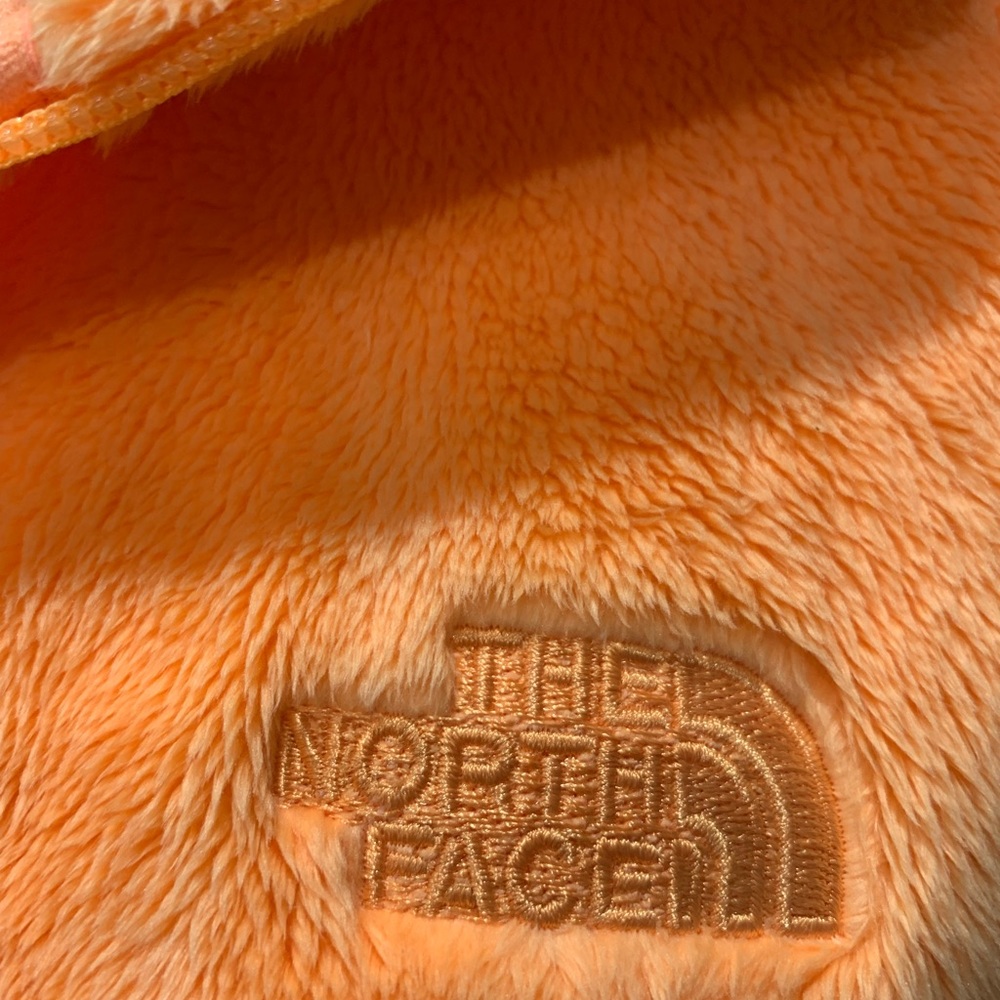 NorthFace Fleece Jacket - Picture 5 of 12